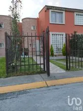 NEX-191188 - Casa en Renta, con 3 recamaras, con 1 baño, con 70 m2 de construcción en Hacienda de las Fuentes, CP 52227, México.