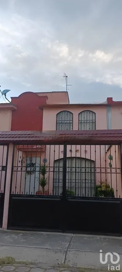Casa en Venta en Los Sauces I, Toluca, México