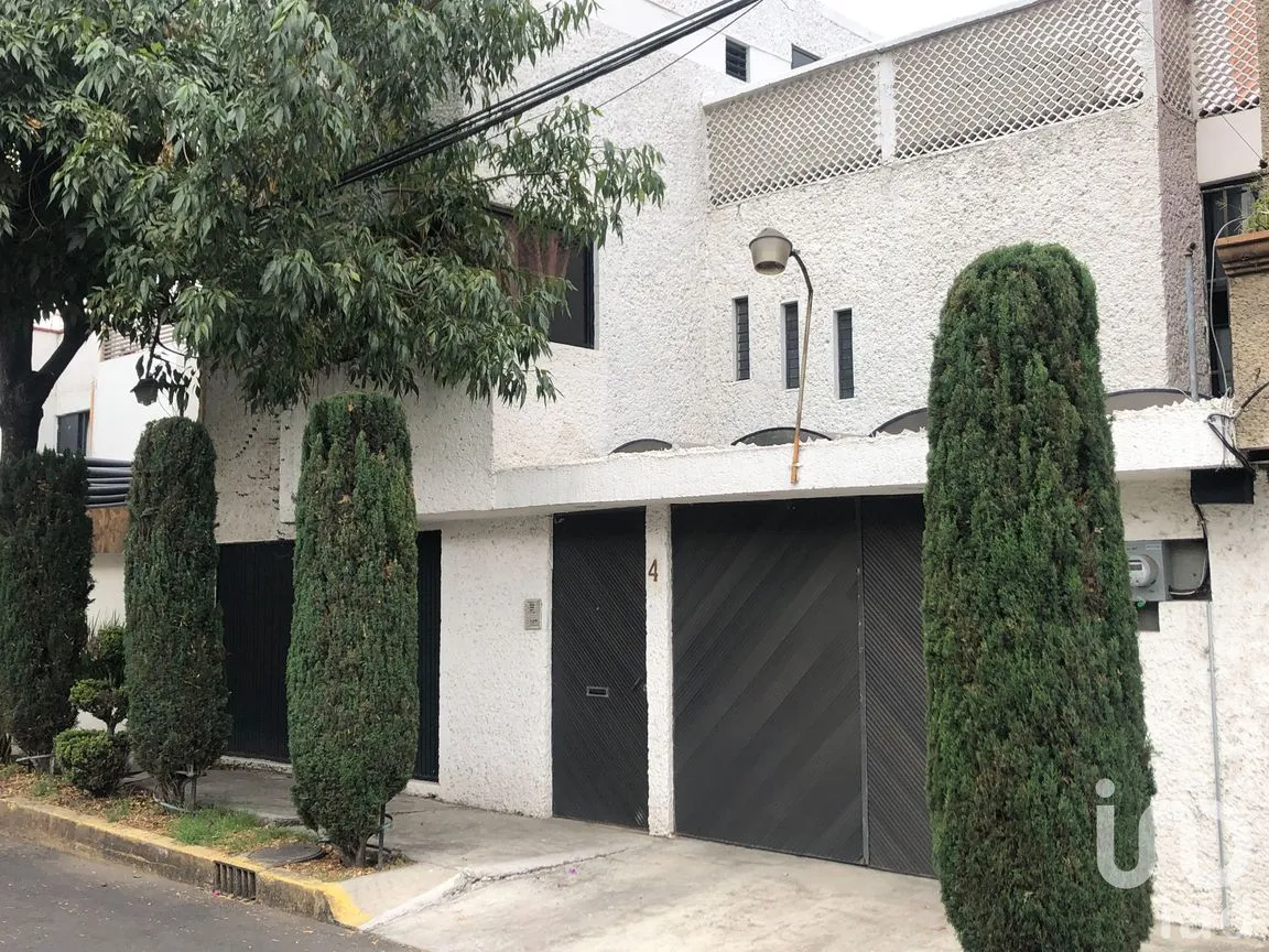 Casa en Venta en Belisario Domínguez, Tlalpan, Ciudad de México