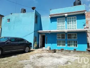 NEX-219956 - Casa en Venta, con 4 recamaras, con 3 baños, con 180 m2 de construcción en Lomas de Atizapán, CP 52977, México.