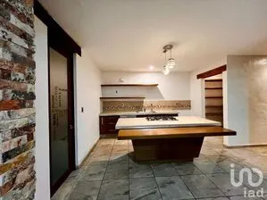 NEX-192027 - Casa en Renta, con 3 recamaras, con 2 baños, con 180 m2 de construcción en Jesús del Monte, CP 58350, Michoacán de Ocampo.