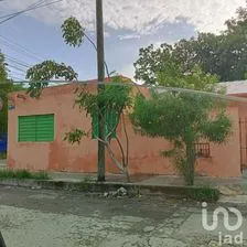 NEX-213877 - Casa en Venta, con 2 recamaras, con 2 baños, con 166 m2 de construcción en Obrera, CP 97260, Yucatán.