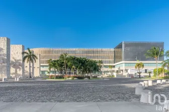NEX-178485 - Oficina en Renta, con 5 recamaras, con 600 m2 de construcción en Zona Hotelera, CP 77500, Quintana Roo.