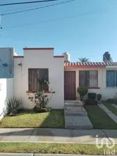NEX-197904 - Casa en Venta, con 2 recamaras, con 1 baño, con 60 m2 de construcción en Hacienda los Eucaliptos, CP 45656, Jalisco.