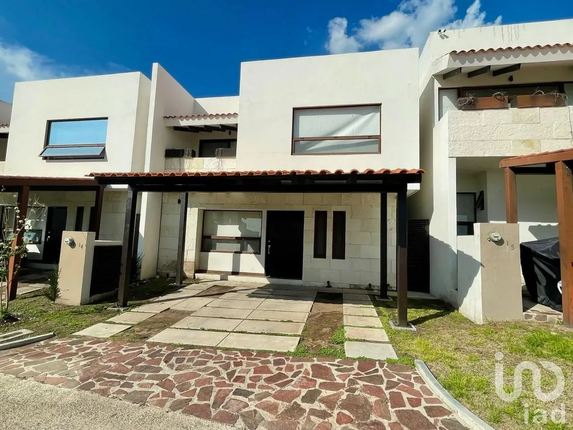 Casa en Renta en Altozano el Nuevo Querétaro, Querétaro, Querétaro | NEX-214410 | iad México | Foto 1 de 10