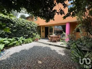 NEX-217472 - Casa en Renta, con 4 recamaras, con 3 baños, con 412 m2 de construcción en Contadero, CP 05500, Ciudad de México.
