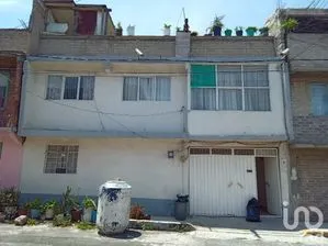 NEX-179701 - Casa en Renta, con 1 recamara, con 1 baño, con 60 m2 de construcción en Citlalli, CP 09660, Ciudad de México.