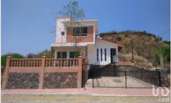 NEX-157623 - Casa en Venta, con 2 recamaras, con 1 baño, con 121 m2 de construcción en Residencial Hacienda Yextho, CP 42459, Hidalgo.