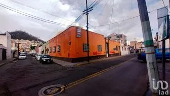 NEX-214292 - Casa en Venta, con 4 recamaras, con 2 baños, con 278 m2 de construcción en Centro, CP 42000, Hidalgo.