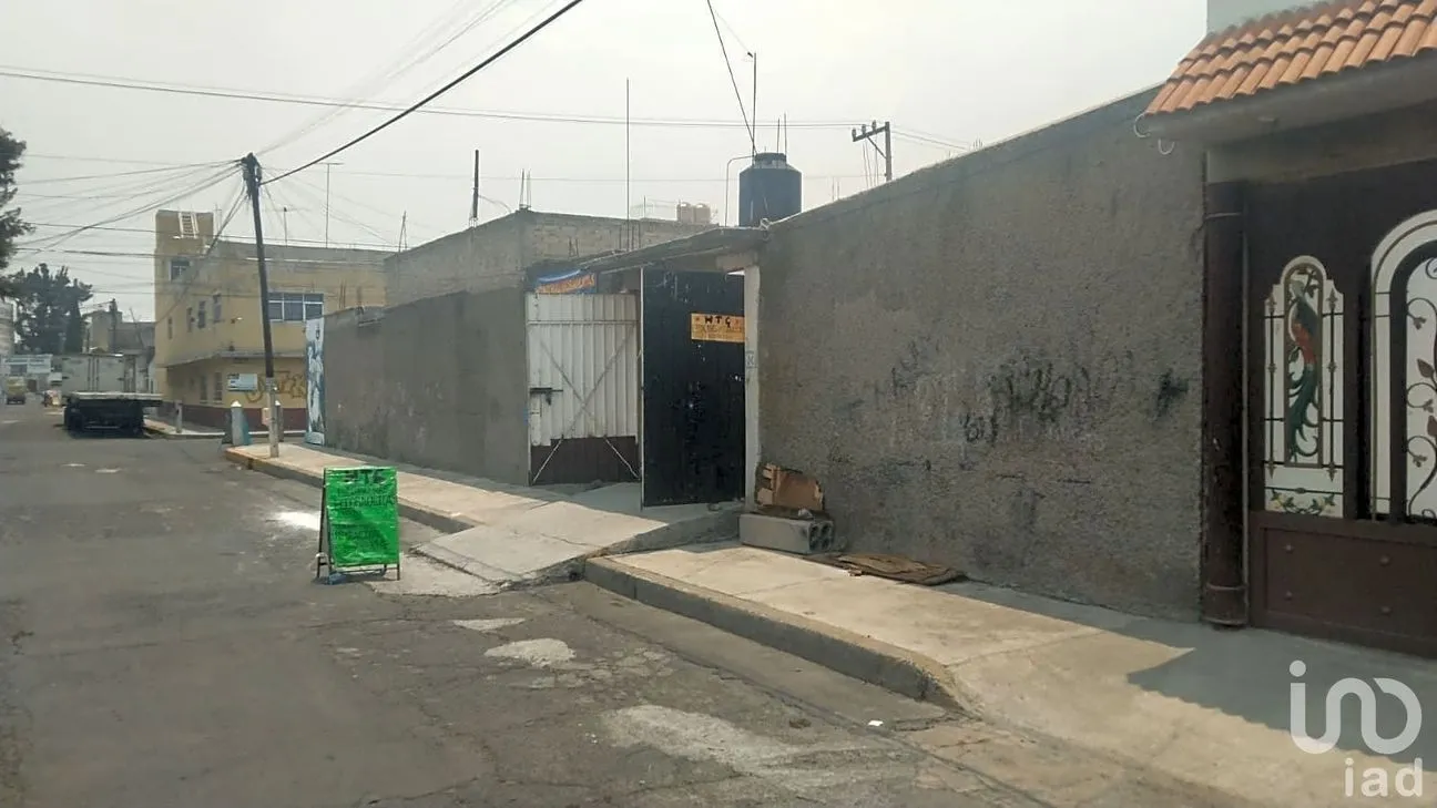 Casa en Venta en México Primera Sección, Nezahualcóyotl, México