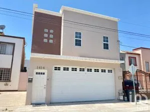 NEX-213625 - Casa en Venta, con 3 recamaras, con 2 baños, con 129 m2 de construcción en Quintas del Valle II, CP 32540, Chihuahua.