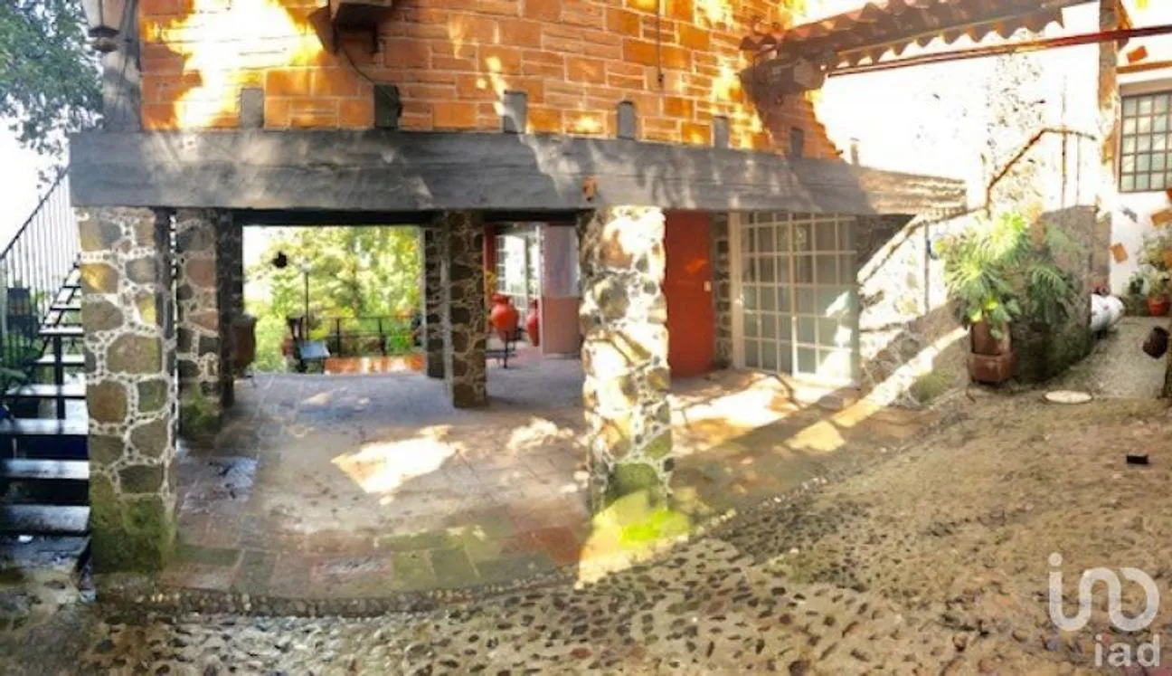 Casa en Venta en San José de La Montaña, Huitzilac, Morelos | NEX-4635 | iad México | Foto 3 de 25