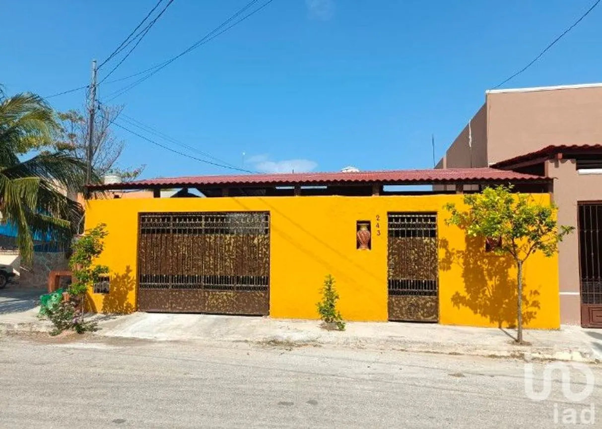 Casa en Venta en Polígono 108, Mérida, Yucatán | NEX-191992 | iad México | Foto 1 de 10