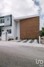 NEX-195573 - Casa en Venta, con 5 recamaras, con 4 baños, con 217 m2 de construcción en Zibatá, CP 76269, Querétaro.