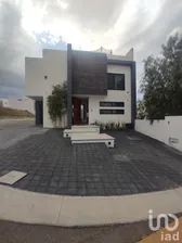 NEX-212896 - Casa en Venta, con 4 recamaras, con 3 baños, con 190 m2 de construcción en Juriquilla Campestre, CP 76226, Querétaro.