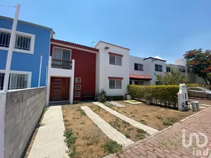 NEX-213453 - Casa en Venta, con 3 recamaras, con 3 baños, con 131 m2 de construcción en San Mateo, CP 76912, Querétaro.