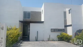 NEX-213759 - Casa en Venta, con 3 recamaras, con 3 baños, con 124 m2 de construcción en El Romeral, CP 76915, Querétaro.
