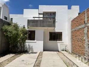 NEX-217973 - Casa en Venta, con 3 recamaras, con 2 baños, con 93 m2 de construcción en Real de San Pedro II, CP 78438, San Luis Potosí.