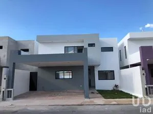 NEX-211031 - Casa en Venta, con 3 recamaras, con 3 baños, con 220 m2 de construcción en Conkal, CP 97345, Yucatán.