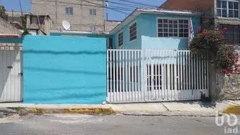 NEX-212108 - Casa en Venta, con 2 recamaras, con 2 baños, con 195 m2 de construcción en Ampliación Emiliano Zapata I, CP 52918, Estado De México.