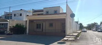 NEX-208363 - Casa en Venta, con 3 recamaras, con 5 baños en Nuevo Yucatán, CP 97147, Yucatán.