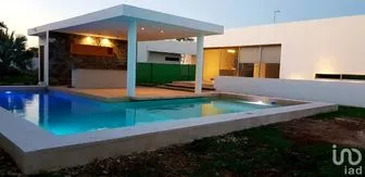 NEX-208418 - Casa en Venta, con 4 recamaras, con 4 baños, con 450 m2 de construcción en Tamanché, CP 97304, Yucatán.