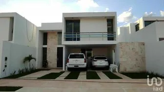 NEX-208594 - Casa en Venta, con 3 recamaras, con 3 baños, con 270 m2 de construcción en Conkal, CP 97345, Yucatán.