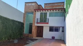 NEX-211123 - Casa en Venta, con 3 recamaras, con 2 baños, con 255 m2 de construcción en San José del Olivar, CP 01770, Ciudad de México.
