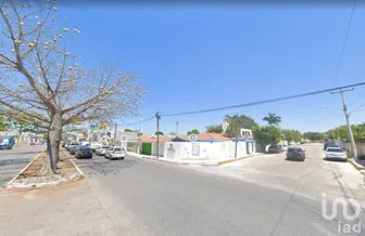 NEX-208393 - Casa en Renta, con 4 recamaras, con 3 baños, con 500 m2 de construcción en México Norte, CP 97128, Yucatán.