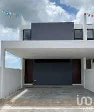NEX-208956 - Casa en Venta, con 2 recamaras, con 2 baños, con 190.93 m2 de construcción en Residencial Xcanatún, CP 97302, Yucatán.