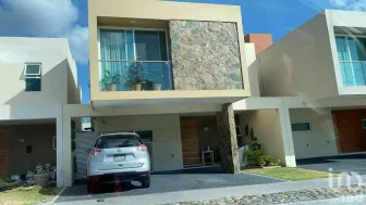 NEX-89479 - Casa en Venta, con 3 recamaras, con 2 baños, con 214 m2 de construcción en La Vista Residencial, CP 76146, Querétaro.