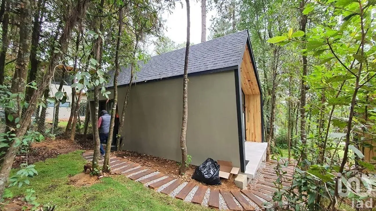 Casa en Renta en Cerro Gordo, Valle de Bravo, Estado De México | NEX-215337 | iad México | Foto 7 de 13