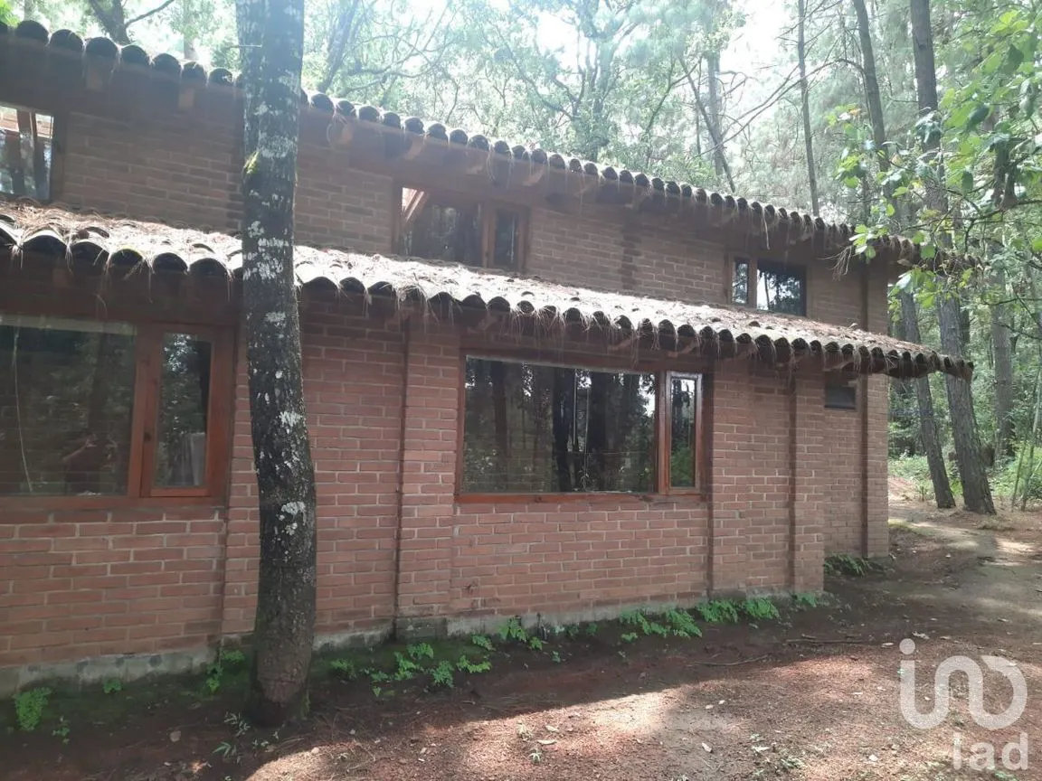 Casa en Renta en Cerro Gordo, Valle de Bravo, Estado De México | NEX-215338 | iad México | Foto 8 de 18