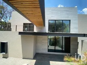 NEX-208850 - Casa en Venta, con 3 recamaras, con 3 baños, con 930.73 m2 de construcción en Rancho San Juan, CP 52938, Estado De México.