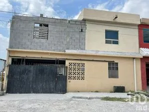 NEX-210971 - Casa en Venta, con 3 recamaras, con 1 baño, con 189.69 m2 de construcción en Pedro J Méndez, CP 88799, Tamaulipas.