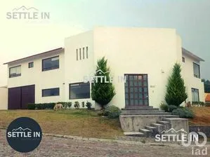 NEX-207950 - Casa en Renta, con 3 recamaras, con 3 baños, con 350 m2 de construcción en Lomas Flor del Bosque, CP 72360, Puebla.