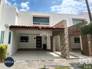 NEX-211375 - Casa en Renta, con 3 recamaras, con 3 baños, con 190 m2 de construcción en Emiliano Zapata, CP 72824, Puebla.