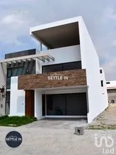 NEX-212221 - Casa en Venta, con 3 recamaras, con 3 baños, con 347 m2 de construcción en Lomas de Angelópolis, CP 72830, Puebla.