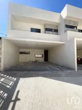 NEX-208477 - Casa en Venta, con 2 recamaras, con 3 baños, con 237.42 m2 de construcción en Temozon Norte, CP 97302, Yucatán.