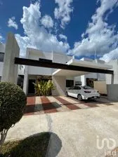 NEX-211588 - Casa en Venta, con 3 recamaras, con 3 baños, con 142 m2 de construcción en Gran San Pedro Cholul, CP 97305, Yucatán.