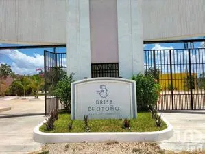 NEX-211530 - Casa en Venta, con 1 recamara, con 1 baño en Las Américas II, CP 97302, Yucatán.