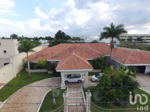 NEX-93091 - Casa en Renta, con 5 recamaras, con 7 baños, con 1270 m2 de construcción en Montes de Ame, CP 97115, Yucatán.
