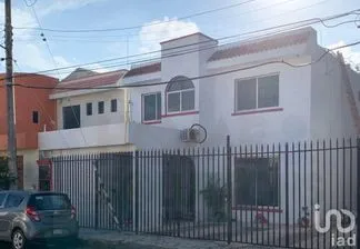 NEX-208584 - Casa en Renta, con 2 recamaras, con 1 baño en Privada San Joaquín, CP 24157, Campeche.
