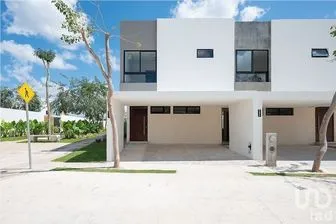 NEX-208700 - Casa en Venta, con 2 recamaras, con 2 baños, con 148 m2 de construcción en Cholul, CP 97305, Yucatán.