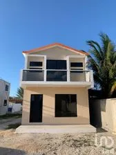 NEX-208479 - Casa en Venta, con 3 recamaras, con 3 baños, con 185 m2 de construcción en Chicxulub Puerto, CP 97330, Yucatán.