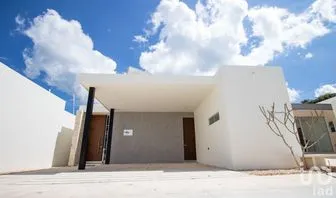 NEX-209012 - Casa en Venta, con 3 recamaras, con 3 baños en Conkal, CP 97345, Yucatán.