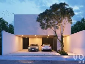 NEX-211564 - Casa en Venta, con 3 recamaras, con 3 baños, con 307.15 m2 de construcción en Temozon Norte, CP 97302, Yucatán.