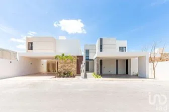 NEX-211567 - Casa en Venta, con 3 recamaras, con 3 baños en Conkal, CP 97345, Yucatán.