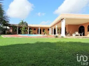 NEX-207718 - Casa en Venta, con 6 recamaras, con 5 baños, con 850 m2 de construcción en Maya, CP 97134, Yucatán.