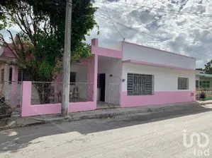 NEX-207719 - Casa en Venta, con 3 recamaras, con 2 baños, con 149 m2 de construcción en Tizimin Centro, CP 97700, Yucatán.